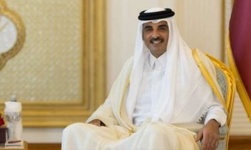 أمير قطر يستعرض مع ويتكوف وكوشنر مسار التفاوض الأمريكي-الإيراني
