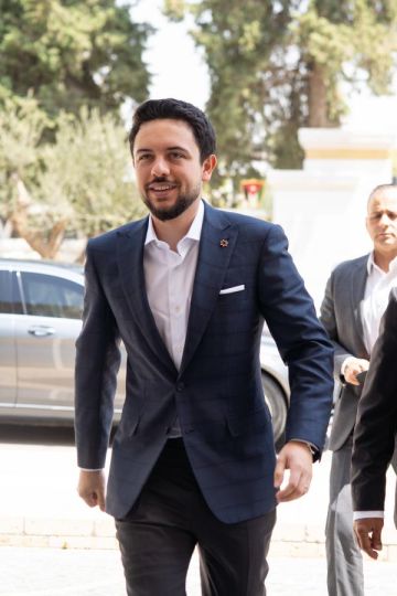 ولي العهد يرعى ملتقى الأساتذة الفخريين بالجامعة الأردنية
