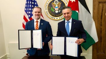 الأردن وأميركا يوقعان اتفاقا للتجارة المتبادلة الأردن وأميركا يوقعان اتفاقا للتجارة المتبادلة