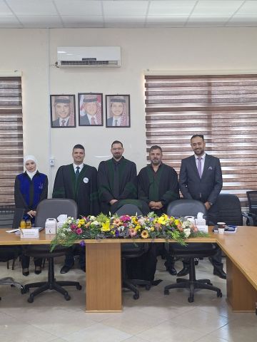 كلية الصيدلة في جامعة الاسراء تناقش رسالة ماجستير كلية الصيدلة في جامعة الاسراء تناقش رسالة ماجستير