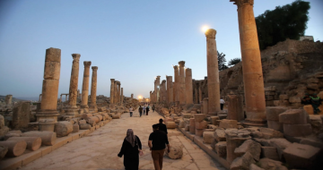ارتيموس يحتضن أمسية شعرية في مهرجان جرش ارتيموس يحتضن أمسية شعرية في مهرجان جرش