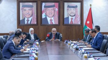 القاضي يترأس اجتماعا لمكتب تنفيذي النواب