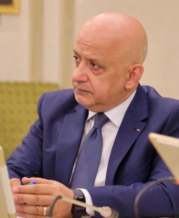 الحاج توفيق: التنمية المحلية تحتاج إلى بيوت خبرة اقتصادية تساند متخذ القرار الحاج توفيق: التنمية المحلية تحتاج إلى بيوت خبرة اقتصادية تساند متخذ القرار