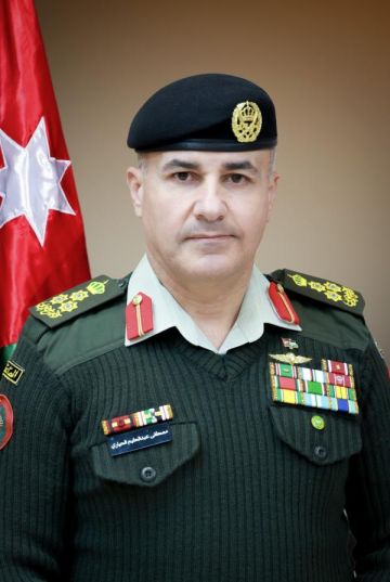 السند الملكي .. حضور مع النشامى، وقرب من المغتربين، وعون للمنكوبين. السند الملكي .. حضور مع النشامى، وقرب من المغتربين، وعون للمنكوبين.