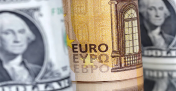 تقلبات الدولار في قبضة التوترات الجيوسياسية ومخاوف الطاقة تقلبات الدولار في قبضة التوترات الجيوسياسية ومخاوف الطاقة