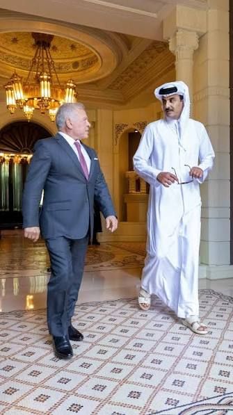 الملك يغادر إلى الدوحة لتقديم العزاء بوفاة الشيخ حمد الملك يغادر إلى الدوحة لتقديم العزاء بوفاة الشيخ حمد