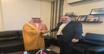 وزير المالية يلتقي السفير السعودي لدى المملكة وزير المالية يلتقي السفير السعودي لدى المملكة