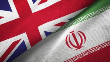 إيران تستدعي مبعوث بريطانيا بعد تصنيف الحرس الثوري تهديدا أمنيا إيران تستدعي مبعوث بريطانيا بعد تصنيف الحرس الثوري تهديدا أمنيا