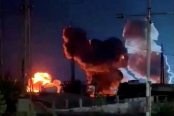 تفجيرات اسرائيلية وقنابل حارقة في جنوب لبنان تفجيرات اسرائيلية وقنابل حارقة في جنوب لبنان