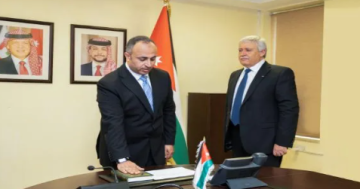 العساسلة يؤدي اليمين القانونية مديرا عاما للهيئة البحرية الأردنية العساسلة يؤدي اليمين القانونية مديرا عاما للهيئة البحرية الأردنية