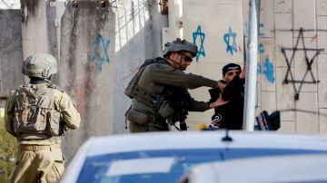 الأردن يحذر من استمرار التصعيد الإسرائيلي ضد الفلسطينيين الأردن يحذر من استمرار التصعيد الإسرائيلي ضد الفلسطينيين