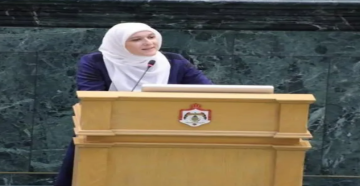 النائب لبنى النمور: إدراج السكة الحديدية ضمن تعريف الطريق يخالف مبدأ التخصص التشريعي