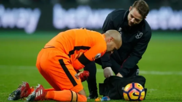 البريميرليغ يواجه تمثيليات حراس المرمى بقانون غريب
