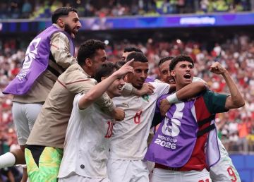 أسود المغرب تحلق إلى ربع نهائي المونديال - فيديو أسود المغرب تحلق إلى ربع نهائي المونديال - فيديو