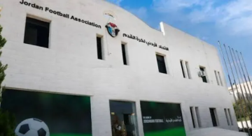 لجنة أوضاع اللاعبين تصدر قرارات بحق عدد من أندية المحترفين
