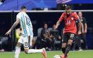 العميد كلمة السر .. هل يكرر محمد صلاح معجزة ميسي وكريستيانو رونالدو؟
