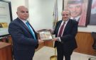 وفد من بلدية حلحول الفلسطينية يزور السلط الكبرى لتعزيز التعاون