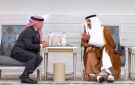 الملك يقدم العزاء إلى أمير دولة قطر بوفاة الشيخ حمد - jo