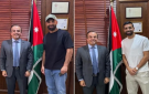 العرب والروابدة في دائرة الأحوال المدنية.. والطيب يعلق