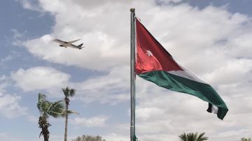 1.1 مليار دولار إنفاق الأردنيين والمقيمين على السفر خلال 7 أشهر 1.1 مليار دولار إنفاق الأردنيين والمقيمين على السفر خلال 7 أشهر