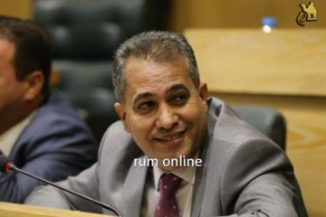 الهميسات يطالب باستقالة وزير الإدارة المحلية بعد إقرار القانون الهميسات يطالب باستقالة وزير الإدارة المحلية بعد إقرار القانون
