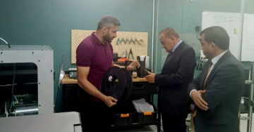 مدير عام هيئة المصابين العسكريين يزور مركز التكنولوجيا للحلول الإنسانية والسمعية مدير عام هيئة المصابين العسكريين يزور مركز التكنولوجيا للحلول الإنسانية والسمعية