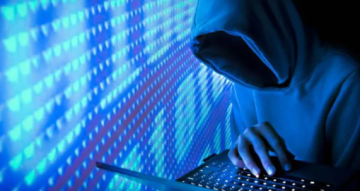 خبراء تكنولوجيا: الوعي الرقمي خط الدفاع الأول لمواجهة الاحتيال الإلكتروني خبراء تكنولوجيا: الوعي الرقمي خط الدفاع الأول لمواجهة الاحتيال الإلكتروني
