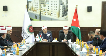 قاضي القضاة يلتقي جمعية المحامين الشرعيين وعددا من المحامين قاضي القضاة يلتقي جمعية المحامين الشرعيين وعددا من المحامين