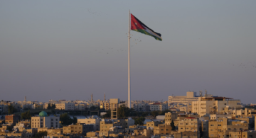 57 من الأردنيين شباب وأطفال 57 من الأردنيين شباب وأطفال