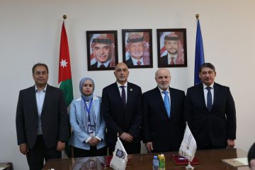 عمان الأهلية توقع مذكرة تفاهم مع المجلس الاقتصادي والاجتماعي وتستضيف الاجتماع التاسع لمجموعاته القطاعية عمان الأهلية توقع مذكرة تفاهم مع المجلس الاقتصادي والاجتماعي وتستضيف الاجتماع التاسع لمجموعاته القطاعية