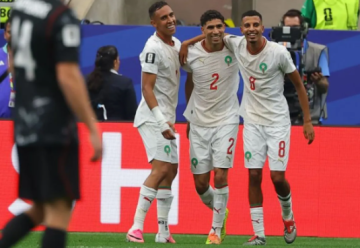 لتعويض إصابة دي يونغ .. برشلونة يستهدف ضم نجم المغرب