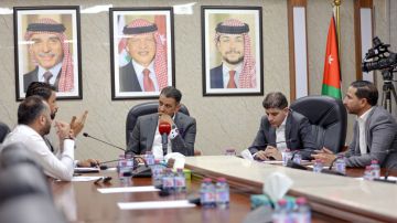 الاقتصاد النيابية تبحث قضية فرض رسوم المواقف بمجمع الأعمال الاقتصاد النيابية تبحث قضية فرض رسوم المواقف بمجمع الأعمال