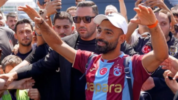 الكشف عن تفاصيل قصر محمد صلاح في طرابزون الكشف عن تفاصيل قصر محمد صلاح في طرابزون