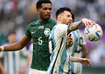 هل يرحل علي البليهي عن الهلال؟ إنزاجي يحسم موقفه