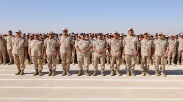 تكريم مكلفين متفوقين بالتوجيهي في مركز تدريب خدمة العلم تكريم مكلفين متفوقين بالتوجيهي في مركز تدريب خدمة العلم