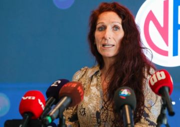 مناهضة لإسرائيل وأحرجت إنفانتينو .. بلاتر يدعو لتولي امرأة عرش فيفا