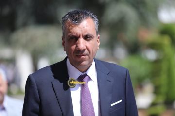 ابشر ما بين أمين عام النواب والعرموطي والحميدي وفريحات ابشر ما بين أمين عام النواب والعرموطي والحميدي وفريحات