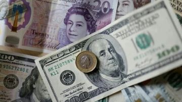 تراجع الإسترليني أمام الدولار تراجع الإسترليني أمام الدولار