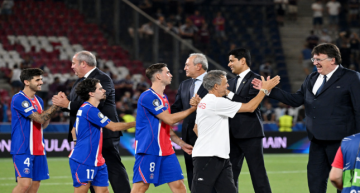باريس سان جيرمان يهزم أستون فيلا 2-1 ويحتفظ بلقب كأس السوبر الأوروبية لكرة القدم