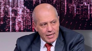 الهدم والتجريف الهدم والتجريف