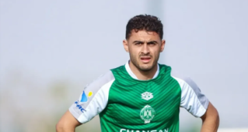 الرجاء المغربي يدرس فسخ عقد شرارة.. واللاعب يضع شرطا لإنهاء الاتفاق