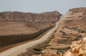 اعتراض مسيرة محملة بالأسلحة قادمة من مصر إلى غزة اعتراض مسيرة محملة بالأسلحة قادمة من مصر إلى غزة