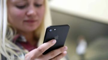 ميزة في رسائل آيفون قد تكشف صورتك للآخرين ميزة في رسائل آيفون قد تكشف صورتك للآخرين