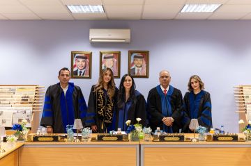 الإعلامية نتالي خالد تنال درجة الماجستير في الصحافة والإعلام الرقمي في جامعة البترا الإعلامية نتالي خالد تنال درجة الماجستير في الصحافة والإعلام الرقمي في جامعة البترا