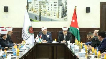 قاضي القضاة يلتقي جمعية المحامين الشرعيين وعددا من المحامين قاضي القضاة يلتقي جمعية المحامين الشرعيين وعددا من المحامين