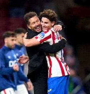 سيميوني يقف في وجه جماهير أتلتيكو مدريد سيميوني يقف في وجه جماهير أتلتيكو مدريد