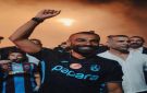 استقبال مهيب بالألعاب النارية لصلاح في طرابزون