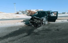 حادث تصادم بين مركبتين على الطريق الصحراوي بعد جسر أذرح
