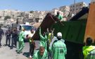 أمانة عمان تنفذ حملة لإزالة الاعتداءات على الطريق في شارع الأردن