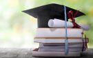 متفوقو الثانوية العامة في العقبة .. أول دفعة بالنظام الجديد تحتفي بالنجاح
